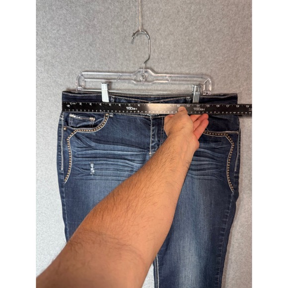 Maurices Jeans Womens 11/12 Stretch Embroidered Distressed Casual Blue - Picture 2 of 10